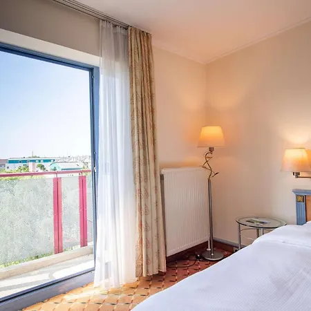 Ana Living By Arthotel Ana München