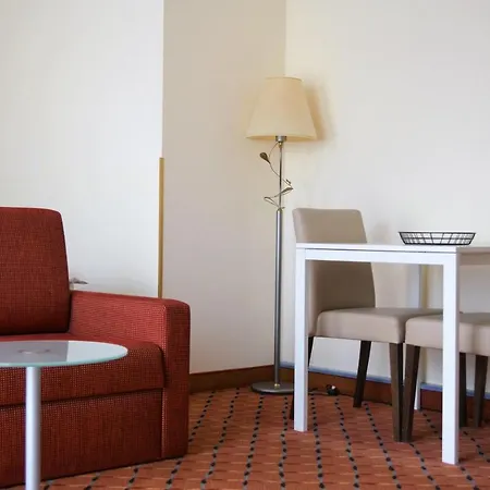 Park By Radisson Frankfurter Ring 3* München