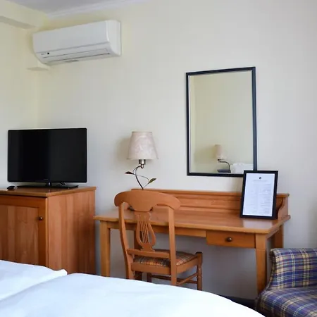 Park By Radisson Frankfurter Ring Hotel 3*