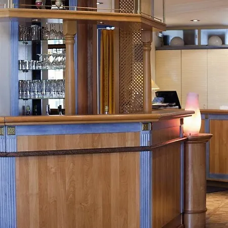 Park By Radisson Frankfurter Ring Hotel 3*